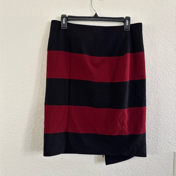 Nine West Striped Black and Red Pencil Skirt - Picture 2 of 9